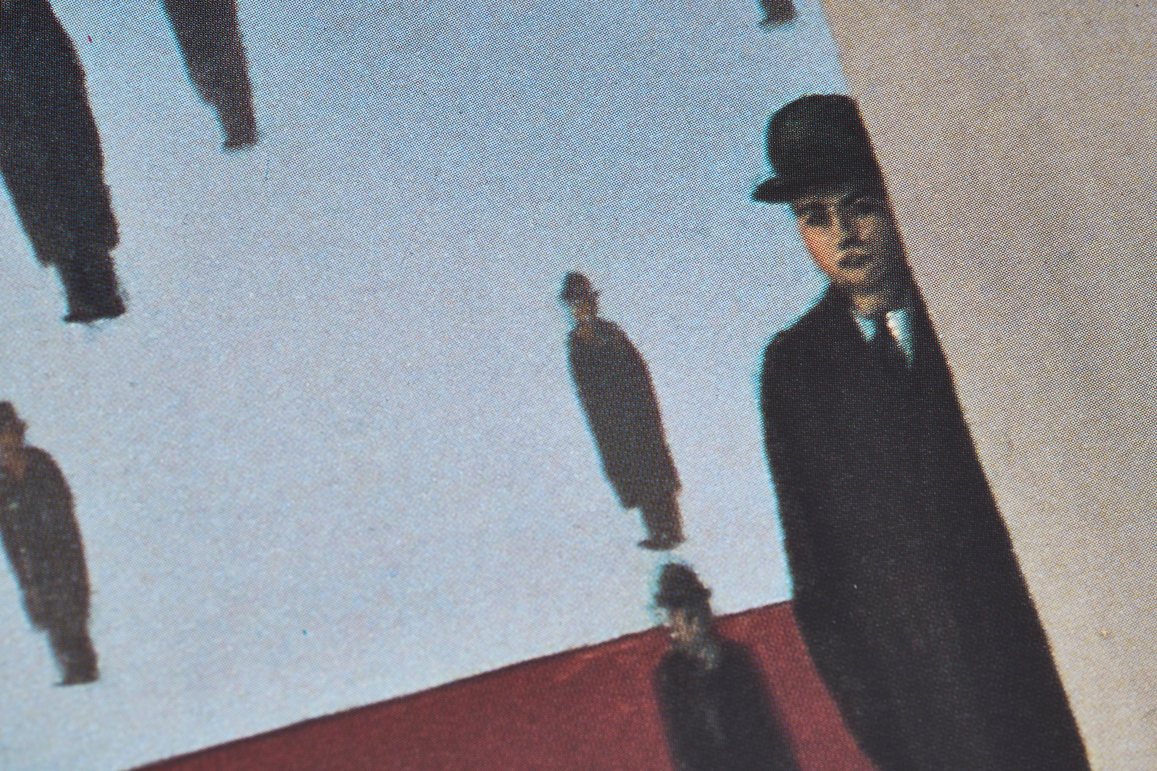 【限定20枚】Golconde 1953 - ADAGP 1989 / ルネ・マグリット